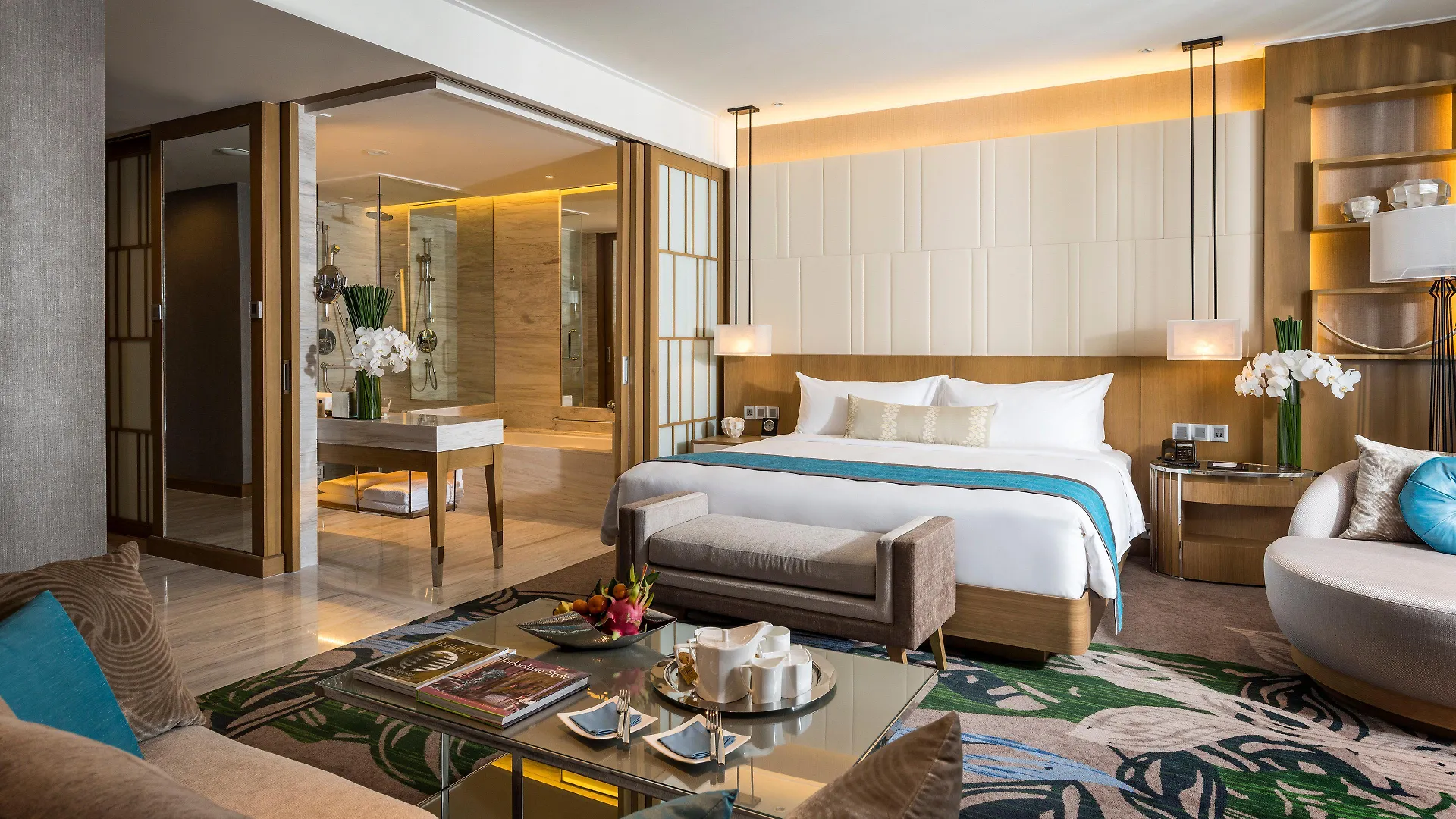 Intercontinental Nha Trang By Ihg Hotel Resort