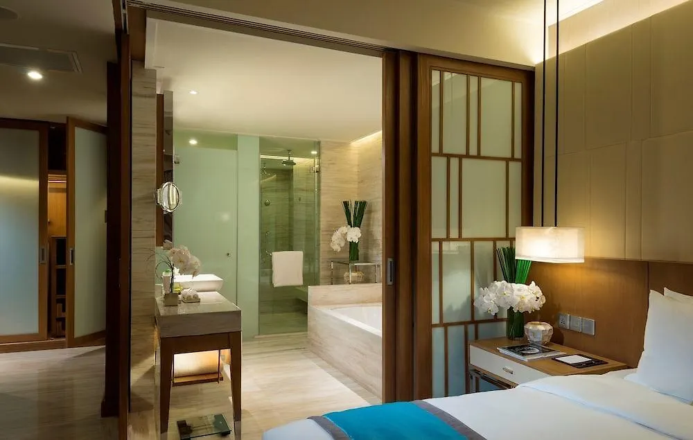 Intercontinental Nha Trang By Ihg Hotel Resort