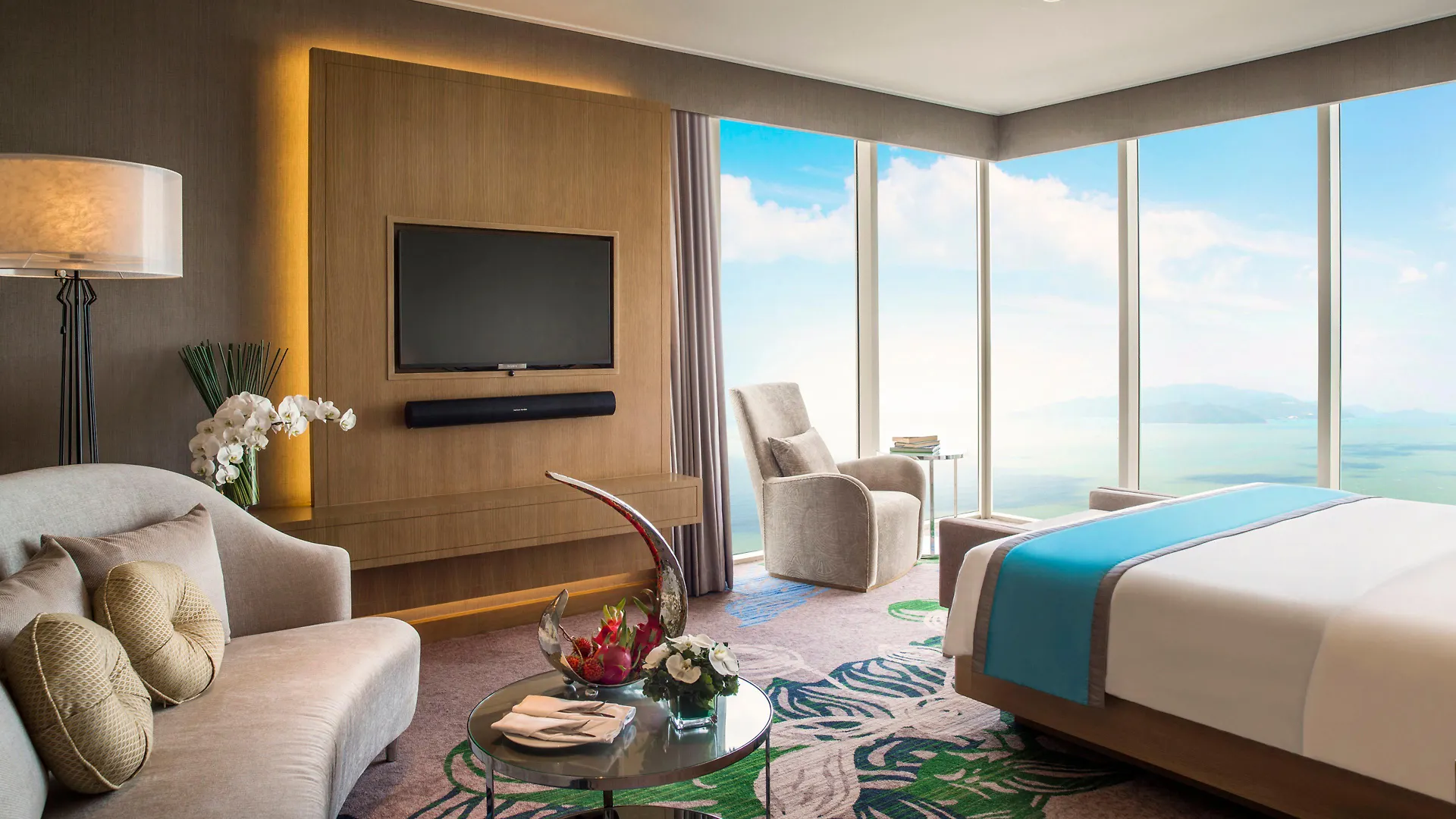 Intercontinental Nha Trang By Ihg Hotel Resort