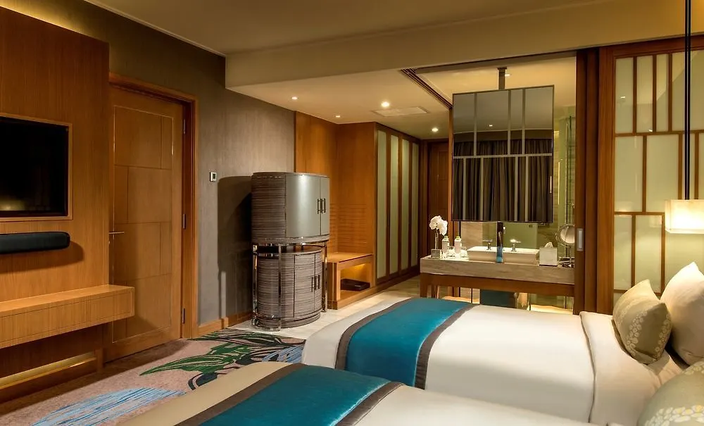 ***** Resort Intercontinental Nha Trang By Ihg Hotel Vietname