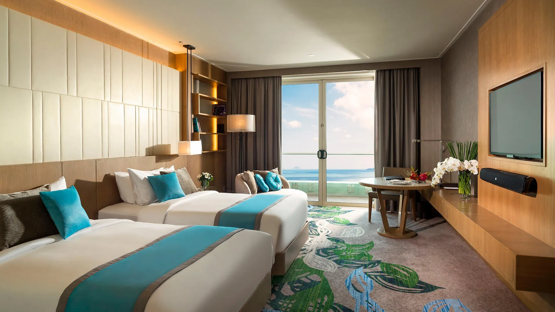 Intercontinental Nha Trang By Ihg Hotel 5*,