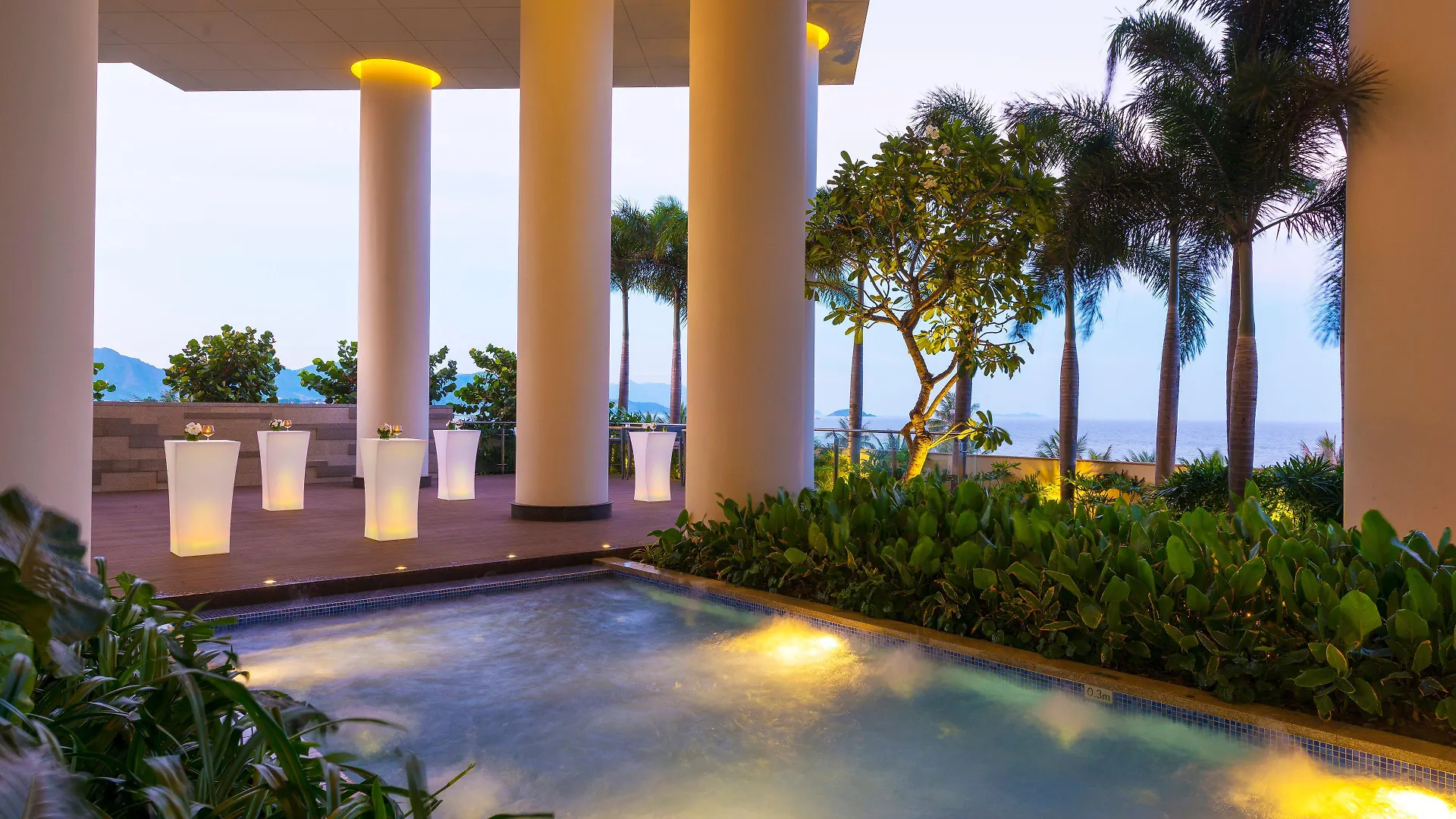 Resort Intercontinental Nha Trang By Ihg Hotel