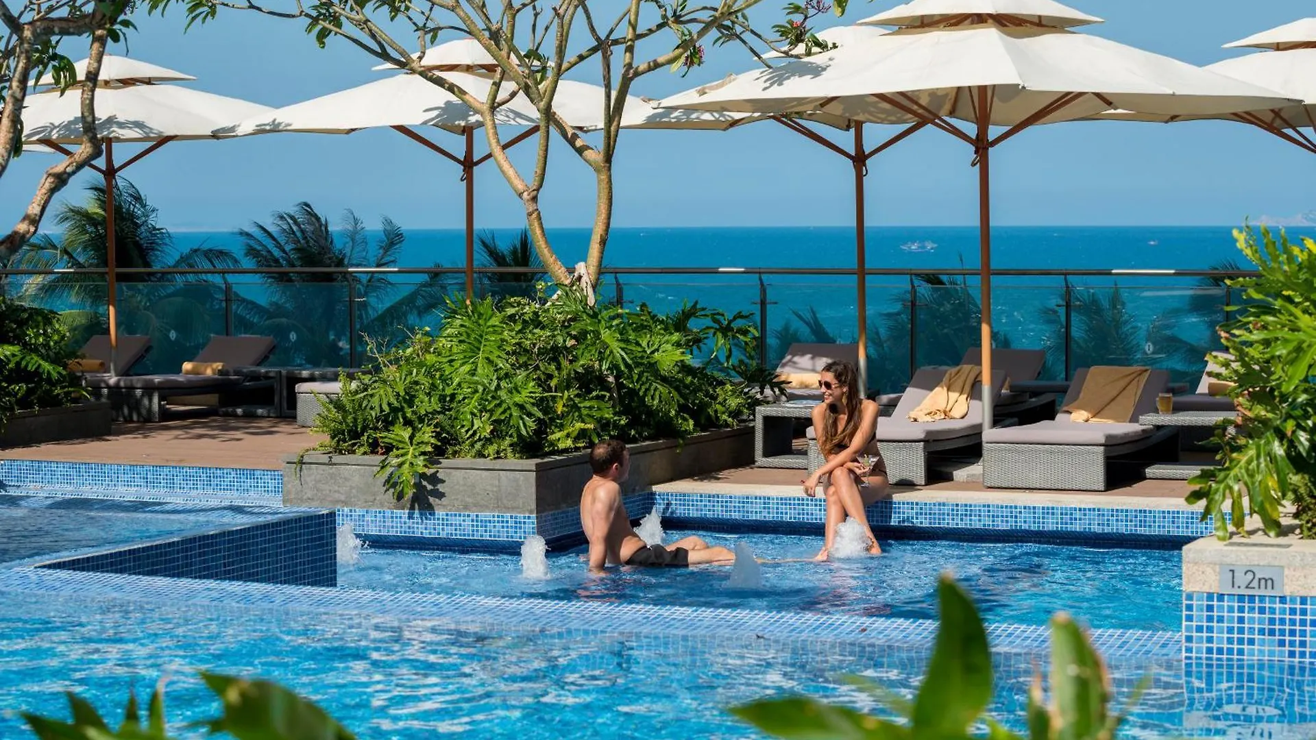Intercontinental Nha Trang By Ihg Hotel Resort